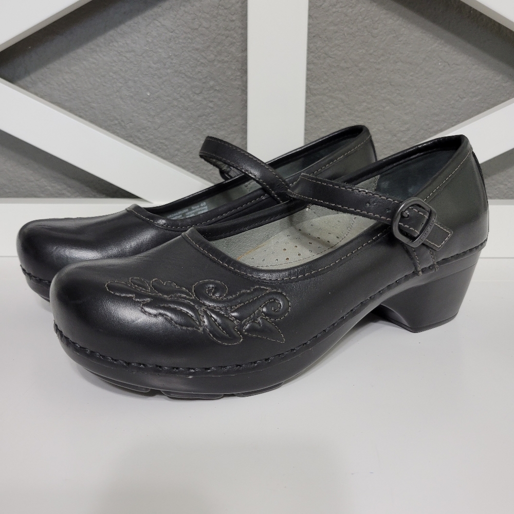 Dansko Clogs Embossed Leather Savanna
